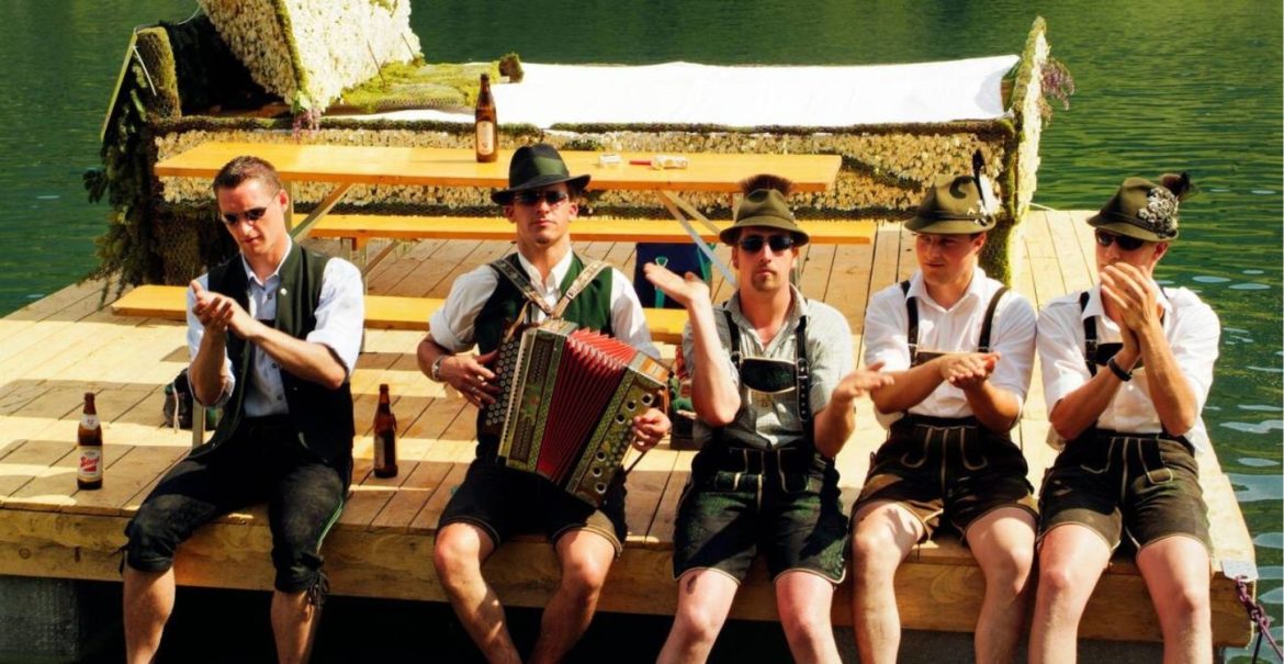 Lederhosen Men