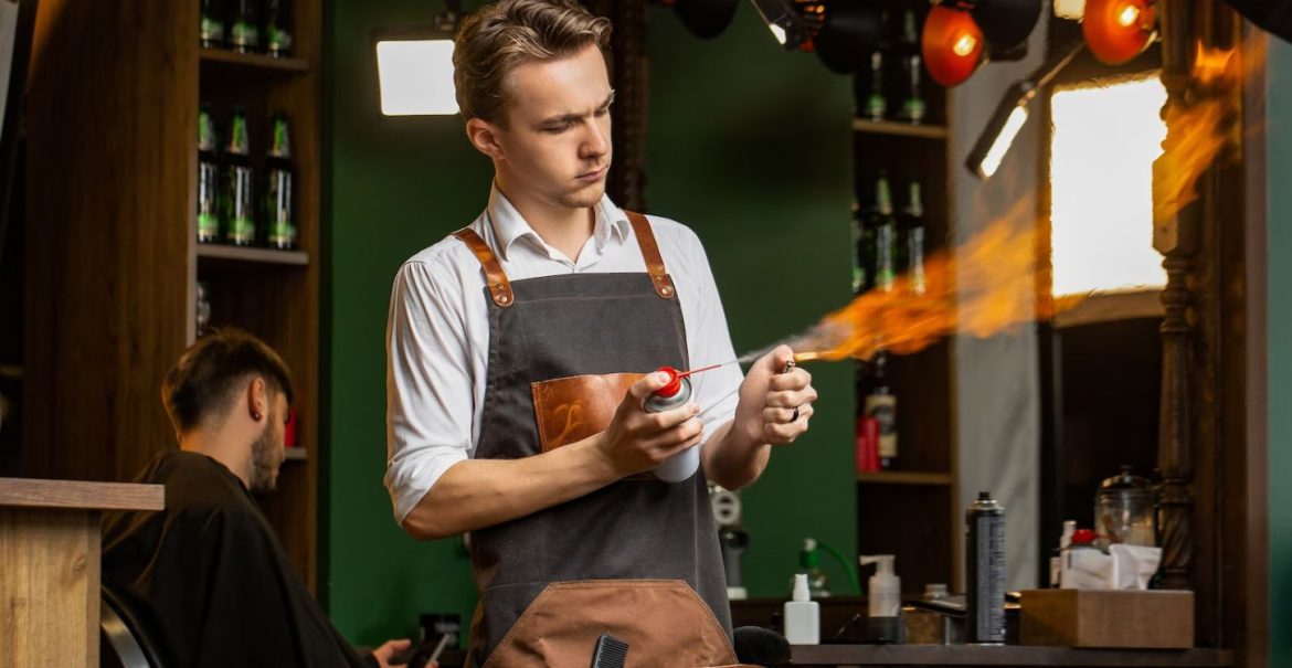 Why a Leather Apron is Perfect for Hairdressers