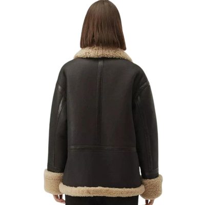 Fashionable And Comfortable Fur Jacket